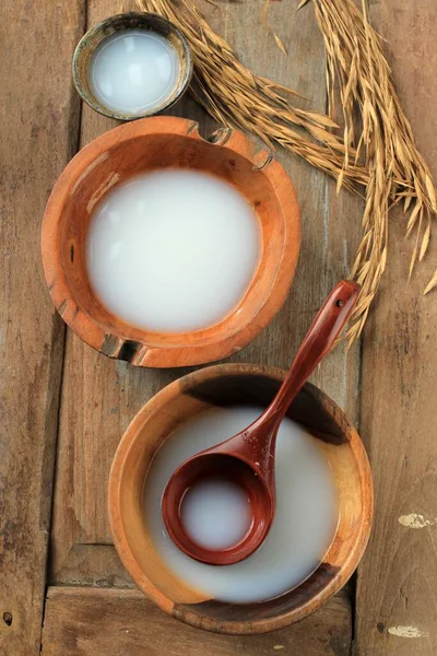 Makgeolli Koreaanse Ruwe Rijstwijn Wooden Bowl — Stockfoto