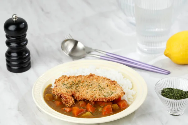 Japan Curry Chicken Crispy Cutlet Served Cream Plate — Stockfoto
