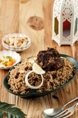 Mutton biryani Tavuk biryani Baharatlı Hintli Malabar biryani Hyderabadi biryani, Dum Biryani pulao pot Kerala Hindistan Sri Lanka Pakistan basmati pirinç karışık pirinç yemeği Ramazan Ramazan Kareem, Kurban Bayramı