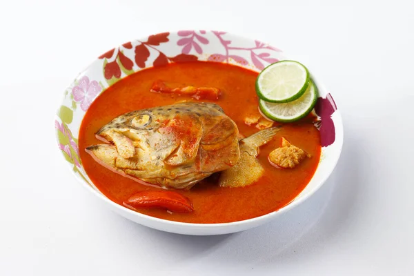 Köstliches King Fish Head Sweet Sour Curry Mit Tomaten Limetten — Stockfoto