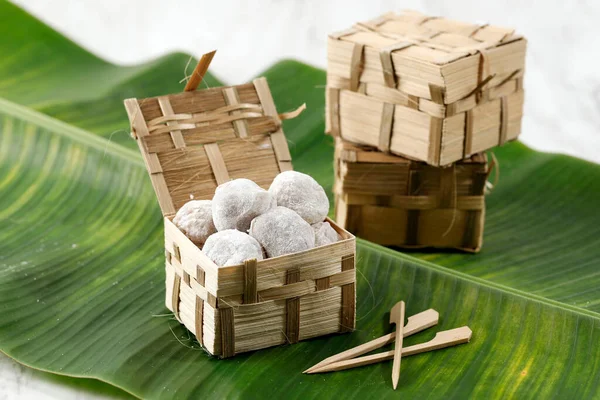 Mochi Lampion Sukabumi Žvýkací Rýžový Dort Arašídy Uvnitř Bambusovém Obalu — Stock fotografie