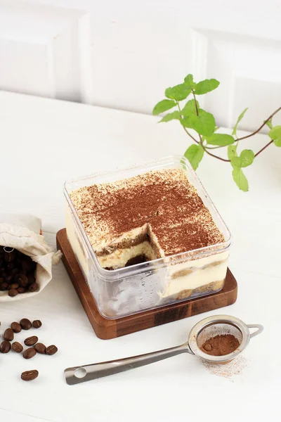 Tiramisu Dessert Box Bake Italian Dessert Box Mascarpone Cheese Concept — 스톡 사진