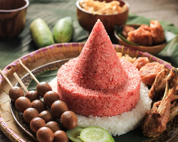 Red White Rice Called Nasi Tumpeng Same Indonesian National Flag — Foto Stock