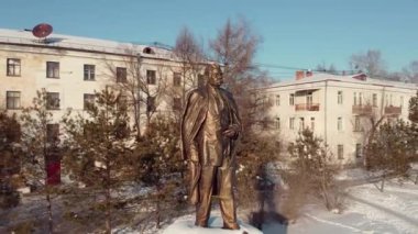 Rusya 'nın uzak doğusundaki Khabarovsk' taki Maxim Gorky anıtı. Maxim Gorky, gerçek adı Alexey Maksimovich Peshkov (1868 - 1936), romancı, oyun yazarı, şair, reklamcı.. 