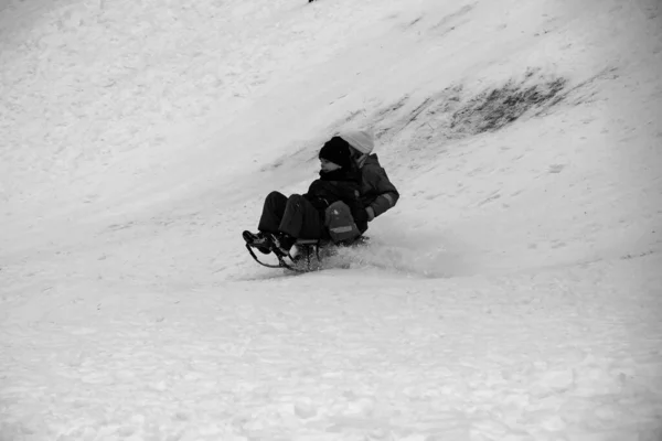 Dnepropetrovsk Ukraine 2021 Children Ride Sled Slide Winter Outdoor Play — стоковое фото