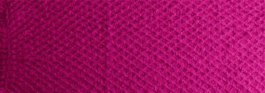 Leylak pembesi örülmüş halının gerçekçi bir tasviri. Leylak pembesi arkaplanda tekstil dokusu. Ayrıntılı sıcak iplik arka planı. Doğal yün kumaş, süveter parçası..