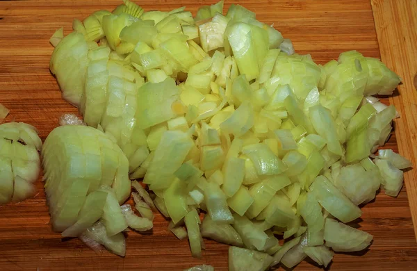 Fresh Chopped Onion Wooden Cutting Board — Stok fotoğraf