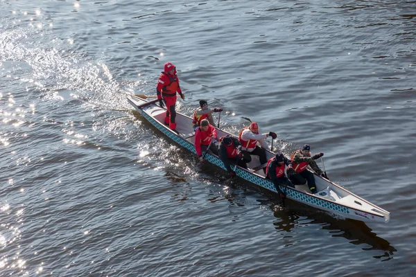 Dnipro Ukraine 2022 Men Rowing Team Blue Water Winter Training — Foto Stock