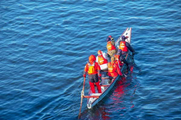 Dnipro Ukraine 2022 Men Rowing Team Blue Water Winter Training — Stock Photo, Image