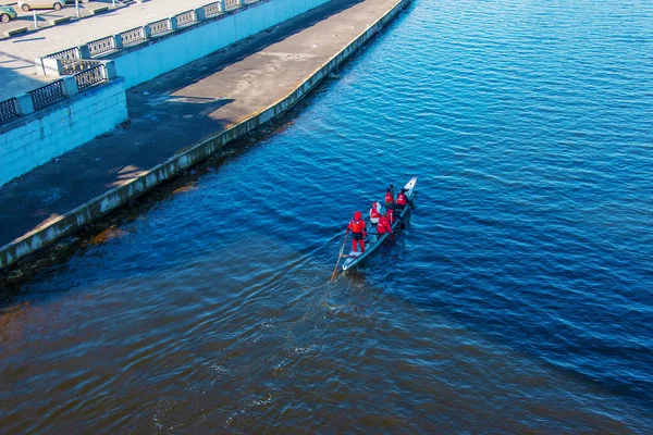 Dnipro Ukraine 2022 Men Rowing Team Blue Water Winter Training — Fotografia de Stock