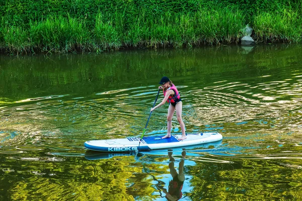 Nitra Slovakia 2022 Young Girl Sailing Canoe Nitra River — Stockfoto