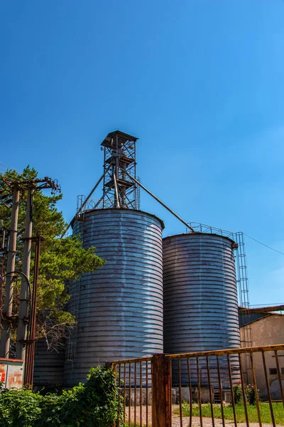 Agricultural Industrial Background Large Metal Granaries Slovakia — Stock Photo, Image