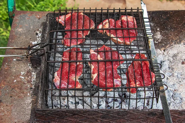 Raw Beef Steaks Grill Grill Fried Hot Coals — Fotografia de Stock