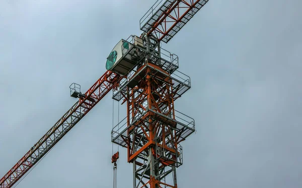 Construction Crane Blue Sky Real Estate Industry Crane Uses Lifting — Photo