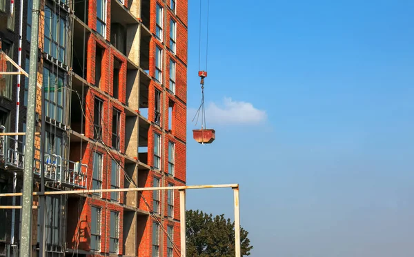 Construction Crane Blue Sky Real Estate Industry Crane Uses Lifting — Zdjęcie stockowe