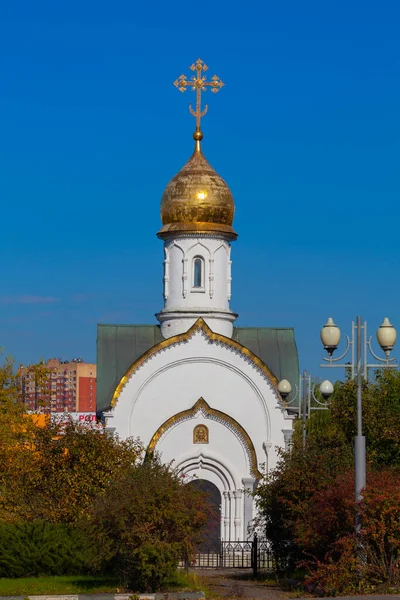 位于莫斯科Bratsevo的神之母Feodorovskaya Icon教堂 — 图库照片