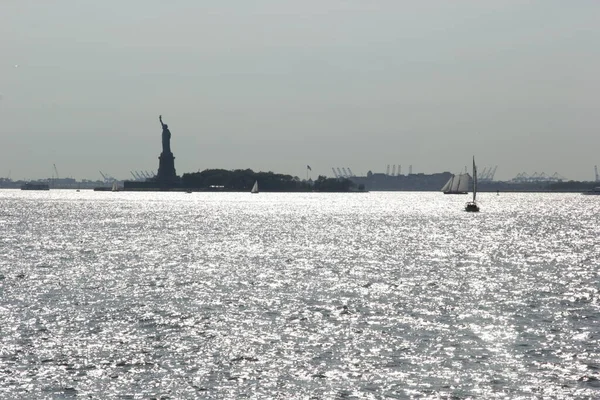 Silhouette Statue Liberty Wonderful View New York Icon — Stockfoto