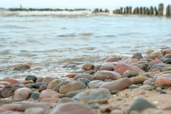 Mooie Kust Stenen Kust Prachtig Strand Met Zand Rotsen Golven — Stockfoto