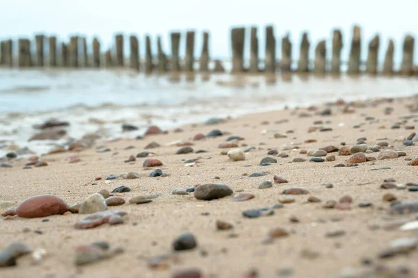 Mooie Kust Stenen Kust Prachtig Strand Met Zand Rotsen Golven — Stockfoto