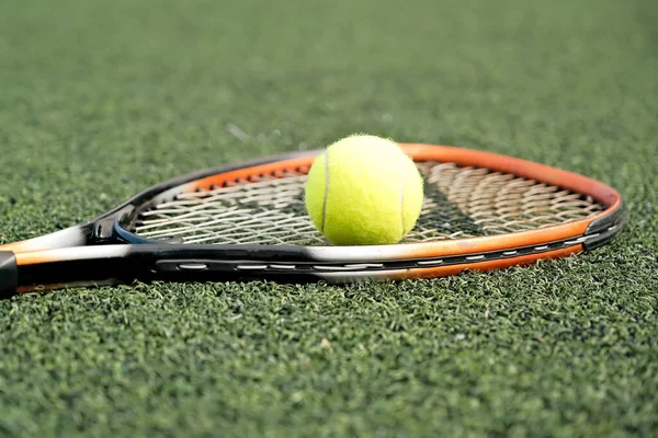 Ball Tennis Racket Close Ball Racket Tennis Court — Foto de Stock