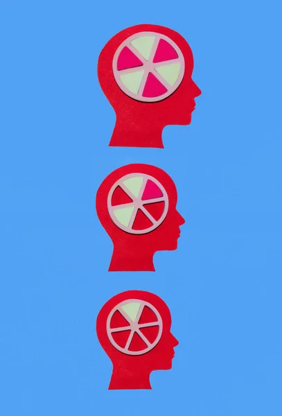 human development, with more knowledge the head rises, red paper head with a circle of 6 parts, the first one is only one of 6, the last one is 6 of 6, creative art design