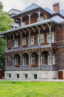 Truskavets 'teki güzel tarihi ahşap villa. Ukrayna 