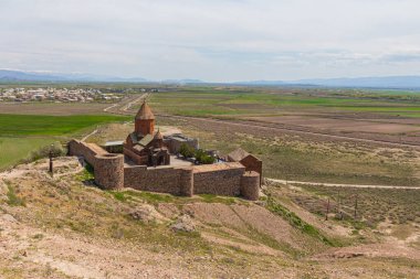 Erivan yakınlarındaki tarihi Khor Virap Manastırı 'nın güzel manzarası. Ermenistan