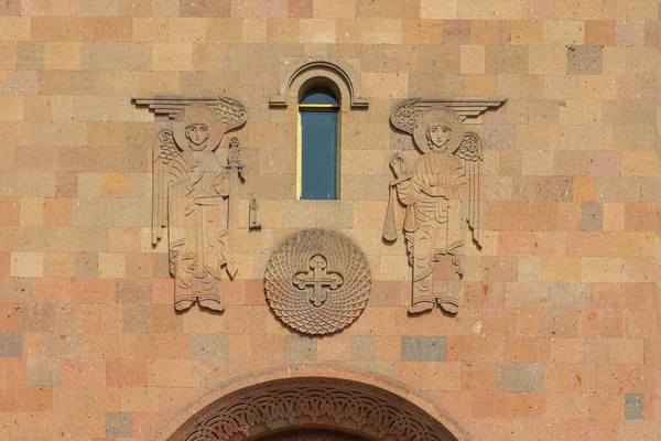 Egy Híres Szent Sargis Plébániatemplom Homlokzata Jerevánban Örményország — Stock Fotó