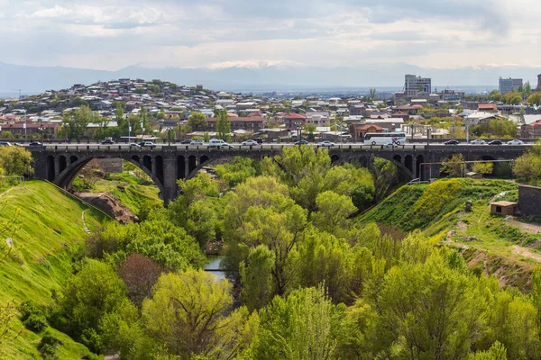 Вид Знаменитый Мост Победы Ереване Армения — стоковое фото