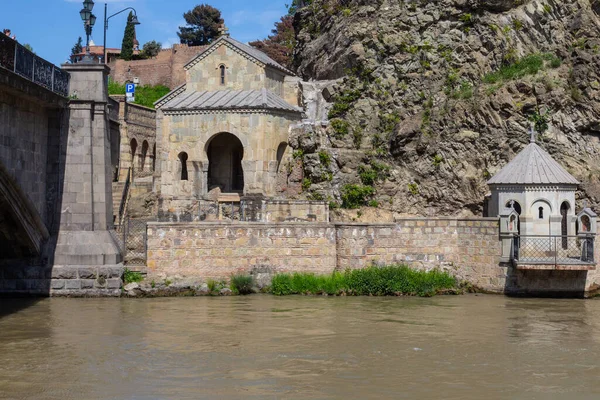 View Ancient Abo Tbileli Church Built Banks Mtkvari River Tbilisi — Foto de Stock