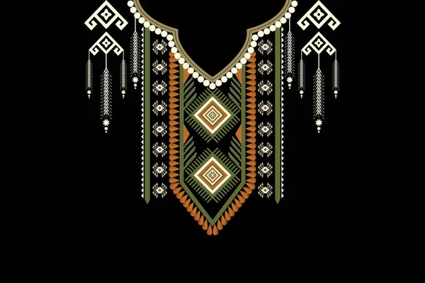 Güzel Hint kabilesi kolye deseni geleneksel siyah arka plan. Nakış, soyut, vektör çizimi. Doku, kumaş, giysi, moda kadınları için tasarım..