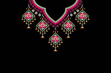 Güzel Hint kabilesi kolye deseni geleneksel siyah arka plan. Nakış, soyut, vektör çizimi. Doku, kumaş, giysi, moda kadınları için tasarım..