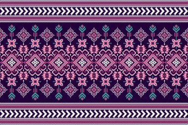 Güzel örülmüş nakış. Geometrik etnik oryantal desen geleneksel mor arka plan. Soyut, vektör, illüstrasyon. Doku, kumaş, giysi, ambalaj, dekorasyon, halı,.