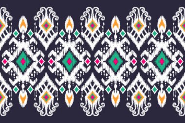 Mor arkaplan üzerine Ikat desenli işleme.Geometrik etnik doğulu dikişsiz desen geleneği. Doku, kumaş, giysi, süsleme, dekorasyon için tasarım.