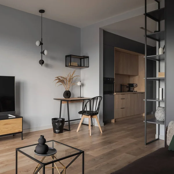 Stilvolles Offenes Studio Apartment Mit Home Office Bereich Wohnzimmer Und — Stockfoto