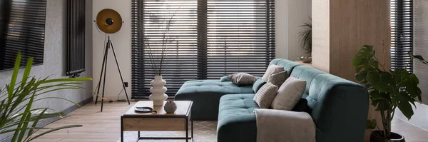 Panorama Modern Living Room Big Windows Blinds Stylish Sofa Wooden — 图库照片
