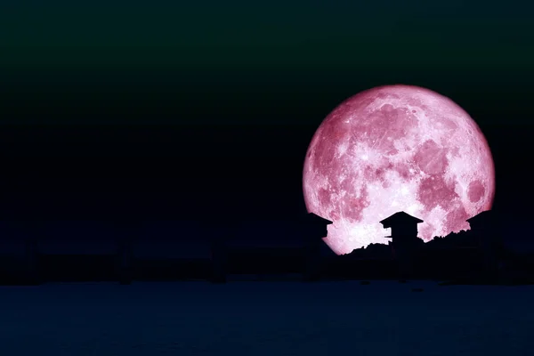 Σούπερ Ροζ Φεγγάρι Και Σιλουέτα Φράγμα Στο Σκοτεινό Νυχτερινό Ουρανό — Φωτογραφία Αρχείου