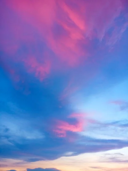 Sonnenuntergang Rot Orange Lila Wolke Auf Hell Und Dunkel Verschwimmen — Stockfoto