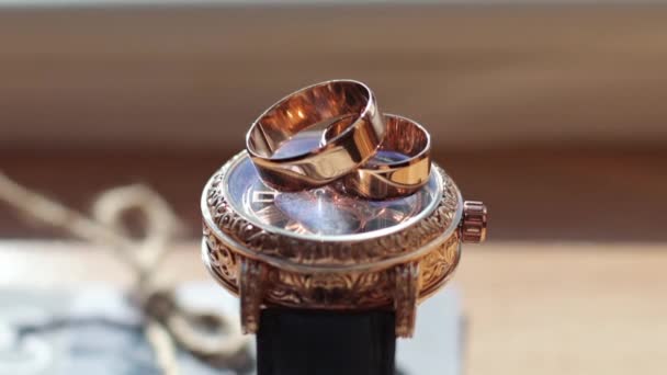 Wedding Rings Gold Watch — Stock Video