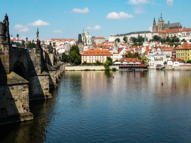 Prag, Prag Kalesi ve charles Köprüsü 