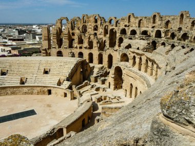 El Jem 'deki Antik Gladyatörler Arenası 