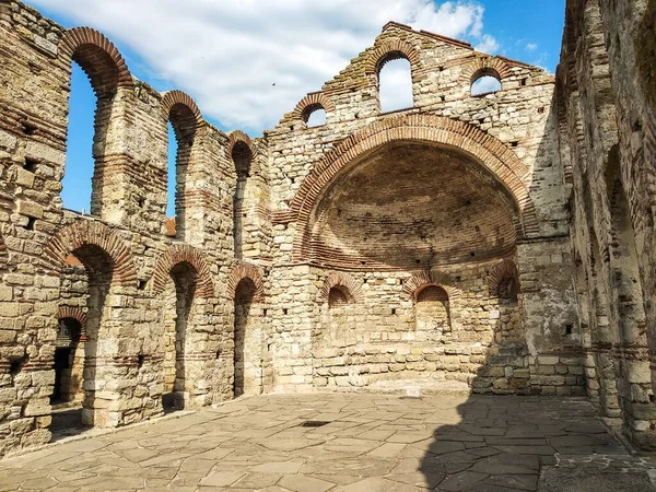 Nesebar 'daki Aziz Sofya Kilisesi 