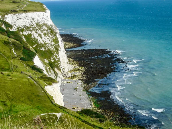 Dover White Cliffs 'in doğal güzelliği 