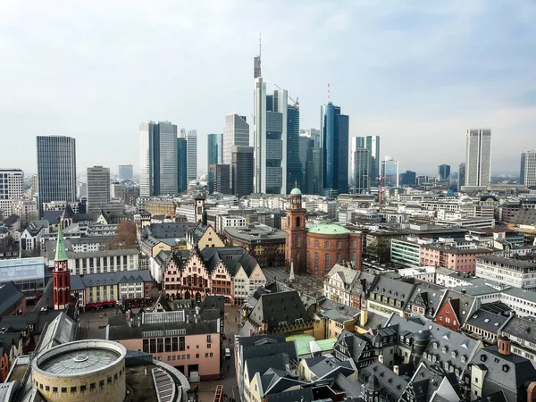 Avrupa 'nın finans merkezi Frankfurt am Main' in Panoraması 