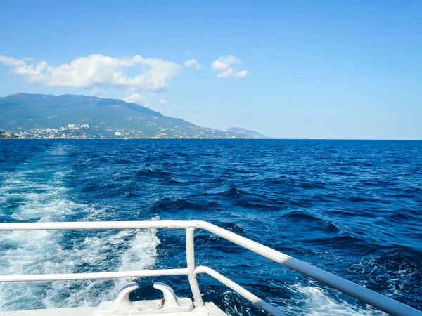 Karadeniz gezisi ve güzel bir geçmişi var. 