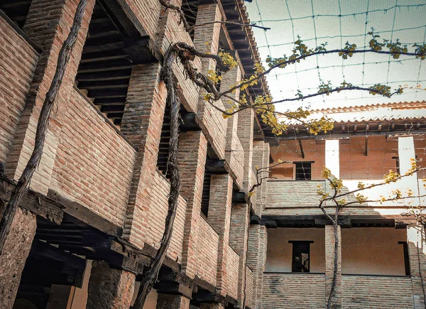 Courtyard Corral Del Carbon Granada — стоковое фото