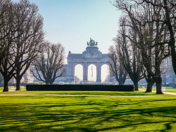 Jubelpark Cinquantenaire Arcade Brussels — Stockfoto