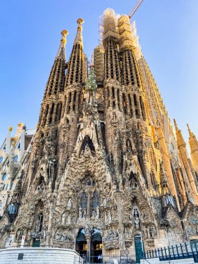 Sagrada Familia, Barselona 'da bir Roma Katolik Kilisesi. 