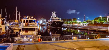 Gece Barselona Panoraması 