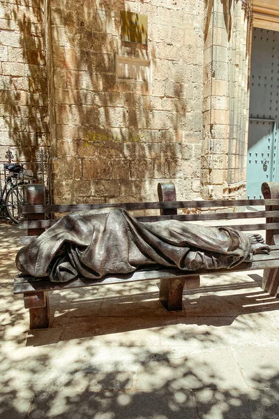 Barselona 'daki Evsiz İsa ve Santa Anna Kilisesi 